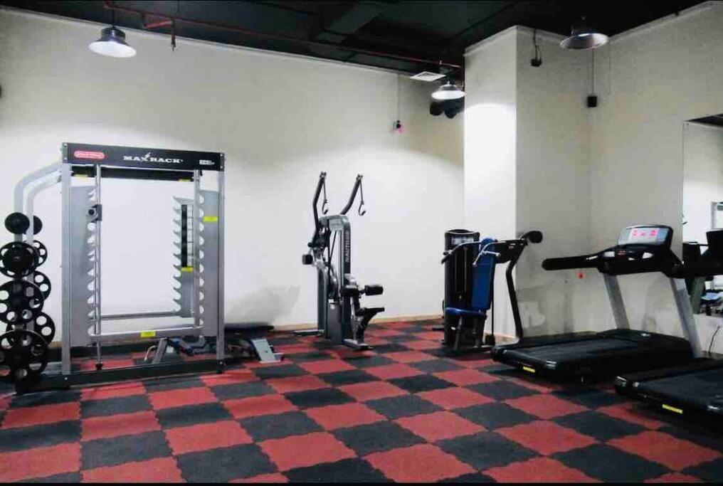 Full Sea View With Balcony - Studio Apartment - 10 Min To Jbr - Dubái Exterior foto